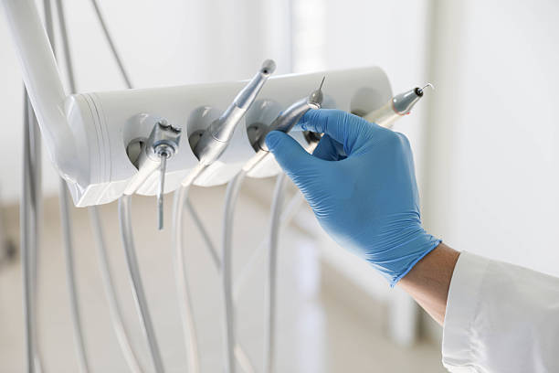 Professional Tooth Extraction technician working in Darien Downtown, CT